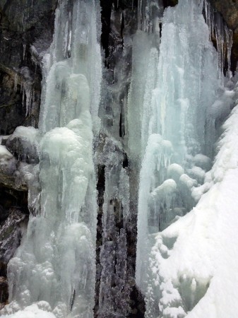 Ice on the mountains along the Snowshoe Grind trail