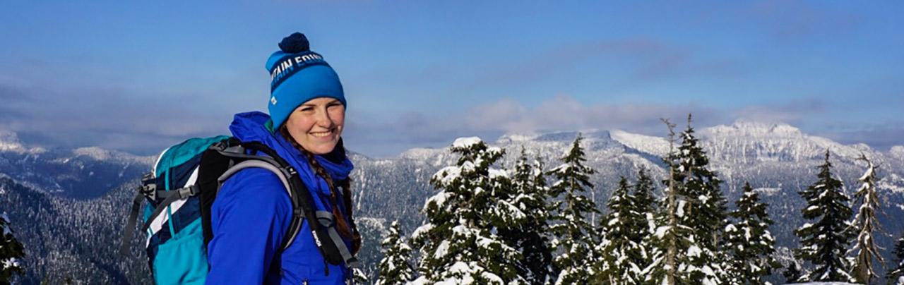 What to Bring on a Winter Hike or Snowshoe Trip