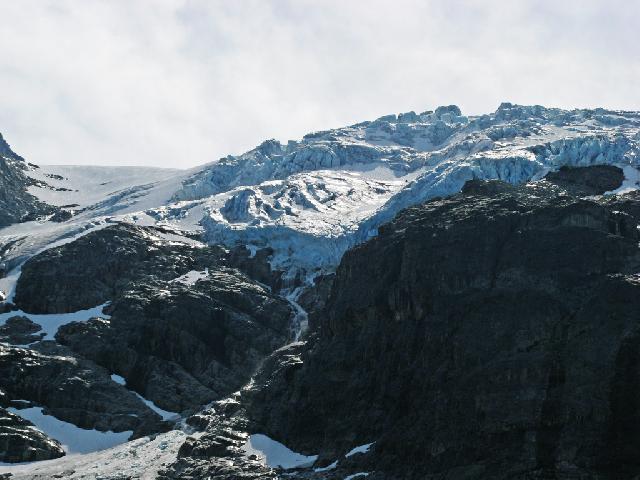 Joffre Lakes Trail