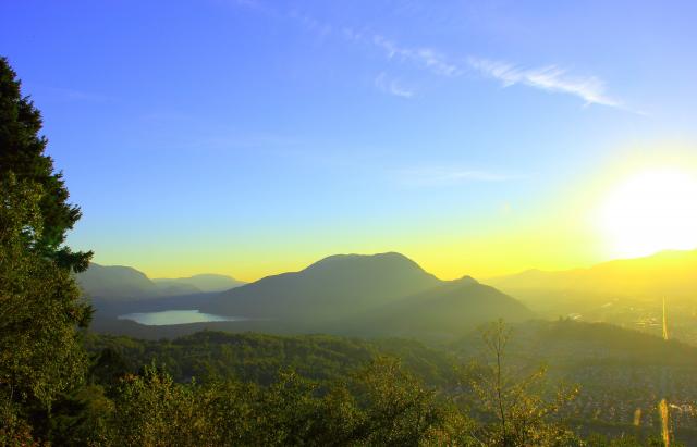 Mount Thom