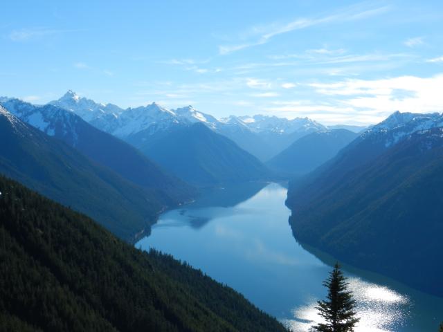 Flora Lake Trail