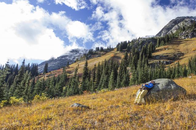 Tenquille Lake Trail