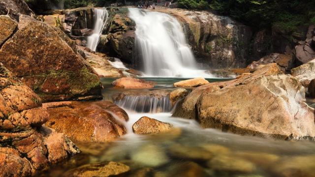 Lower Falls Trail