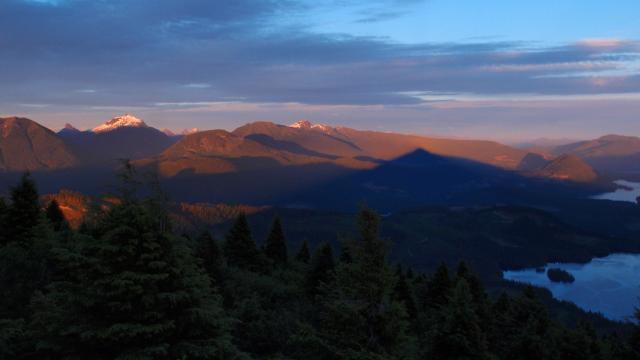 Sunshine Coast Trail