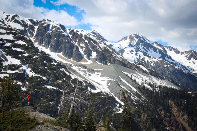 Semaphore Lakes Trail