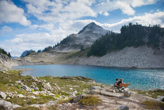 Tricouni Meadows - Seagram Lake