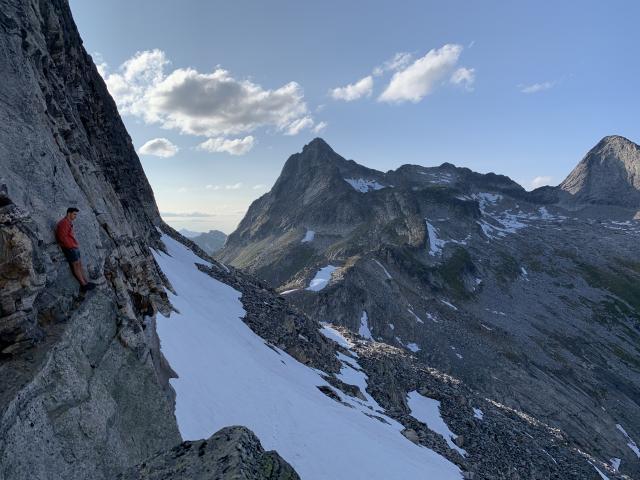 Gimli Peak To Nisleheim Peak Trail