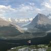 Berg lake trail