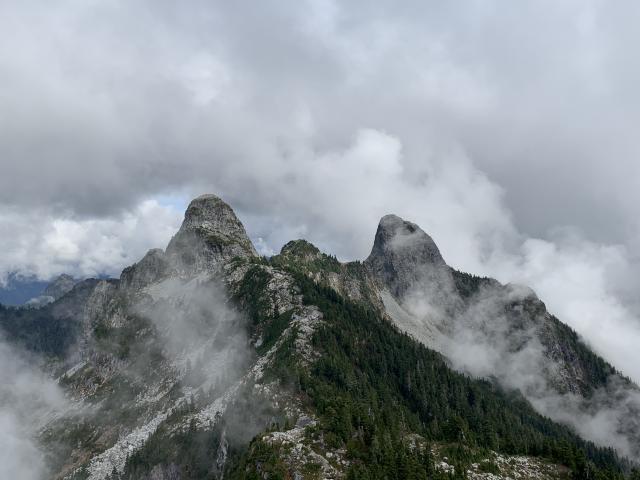 Howe Sound Crest Trail