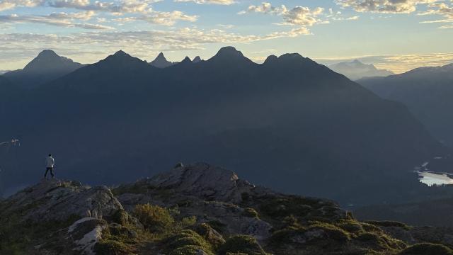 Tin Hut Mountain