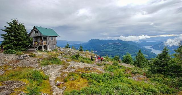 Sunahine Coast Trail