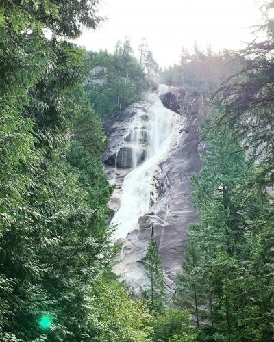 Shannon Falls