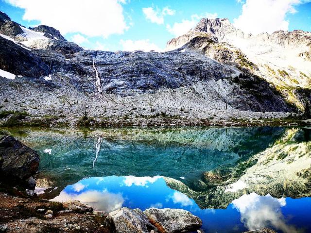 Semaphore Lake Trail