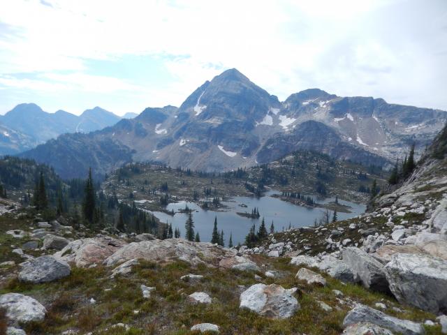 Drinnon Pass/Gwillim Lakes Trail