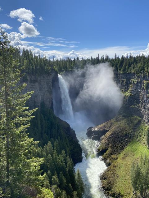 Helmcken Falls Lookout