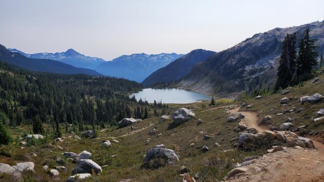 Rainbow/Madeley Lake Trail