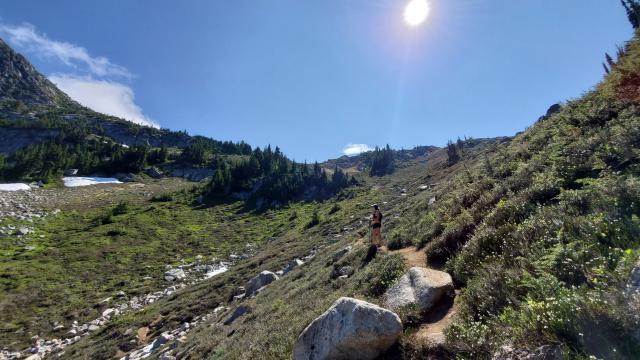 Saddle Trail