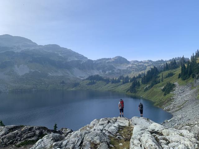 Cirque Lake