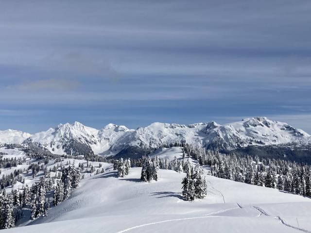 Elfin Lakes Trail