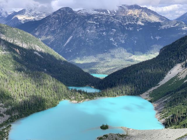 Joffre Lakes Trail