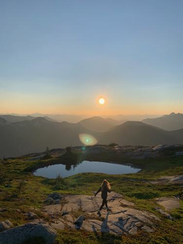 Flatiron Peak Trail