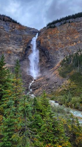 Takakkaw Falls