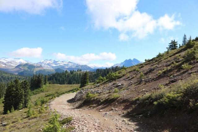 Elfin Lakes