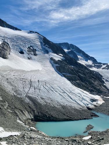 Mount Weart Via Wedgemount Lake