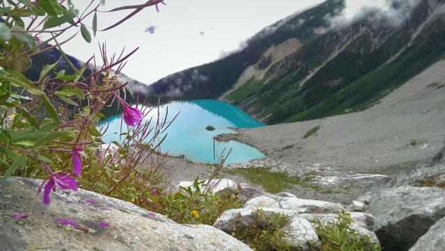 Joffre Lakes Trail