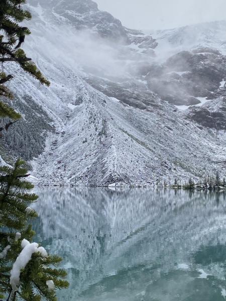 Joffre Lakes Trail