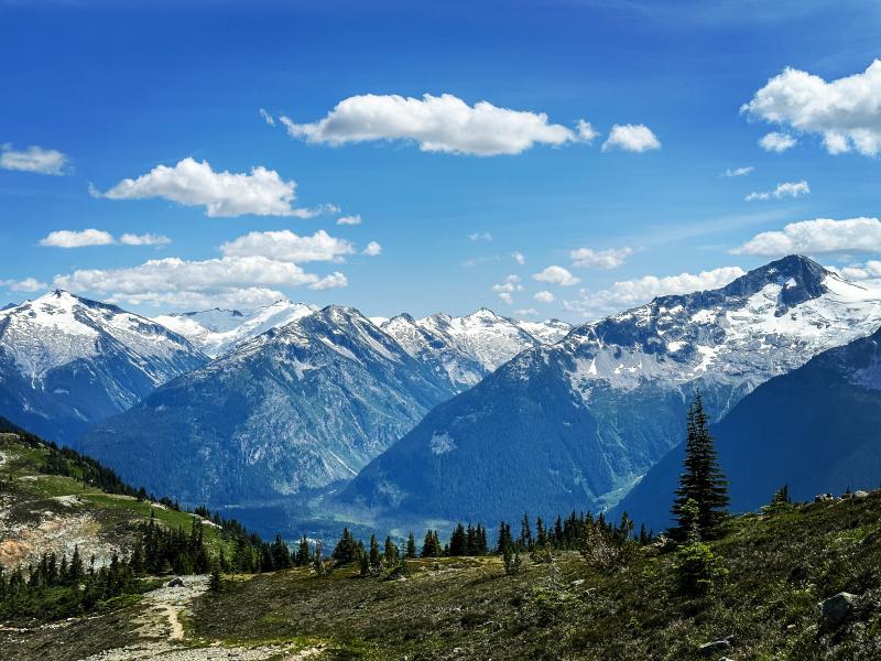 Russet Lake Via High Note