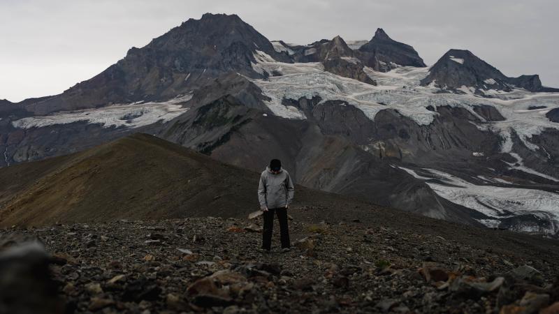 Elfin Lakes To Opal Cone