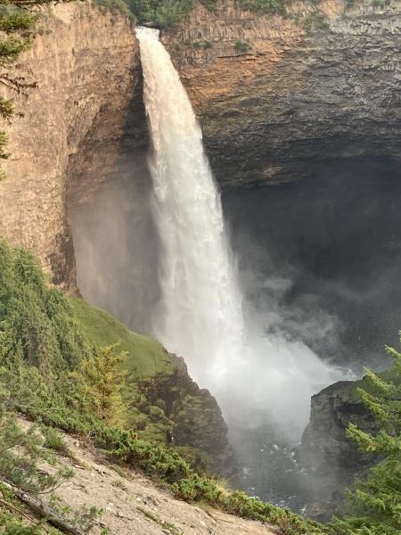 Helmcken Fall Rim Trail