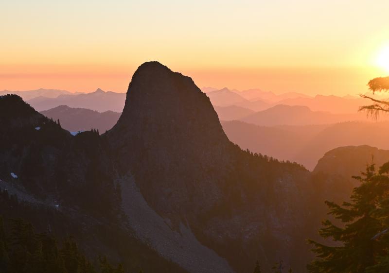 Howe Sound Crest Trail