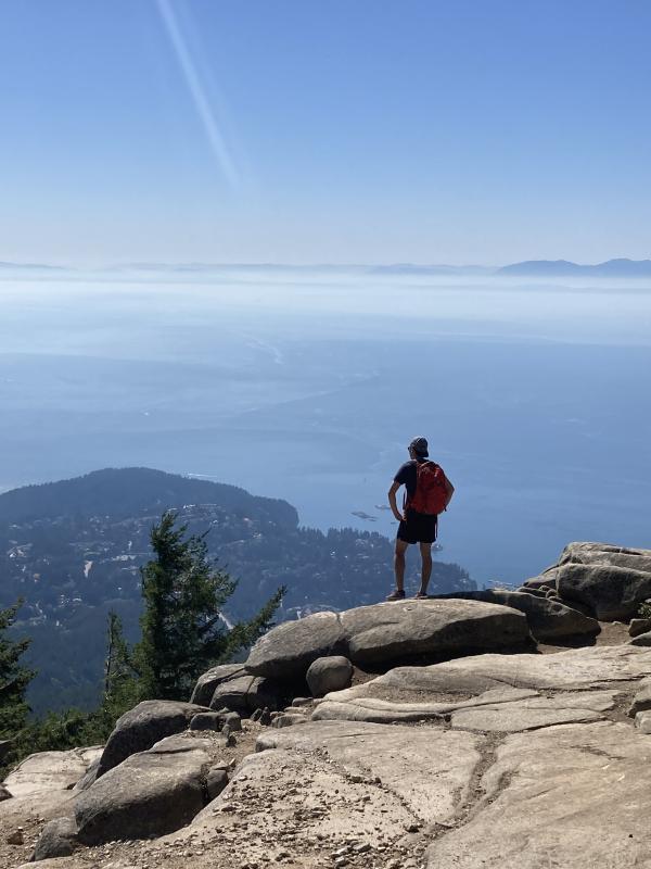 Eagle Bluffs Photo | 2024 Hiking Photo Contest | Vancouver Trails