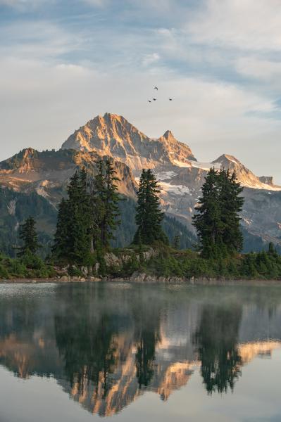 Red Heather Meadows To Elfin Lakes