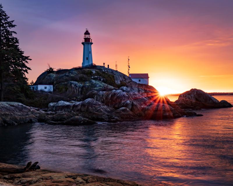 West Beach Trail Lighthouse Park